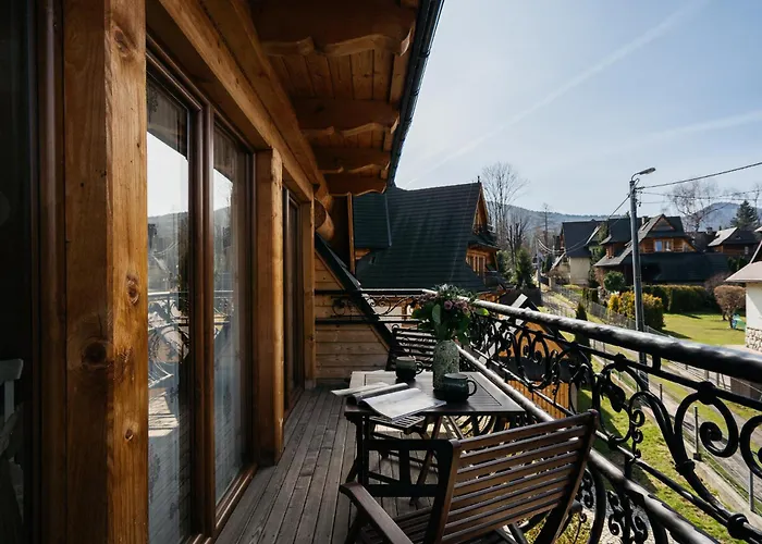 Skibowki - Loftaffair ザコパネ